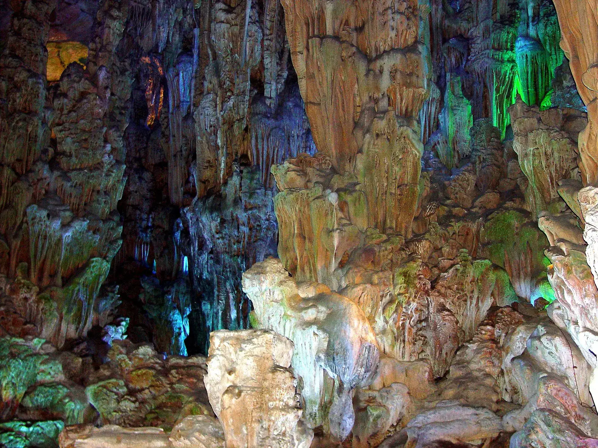 Reed Flute Cave interior